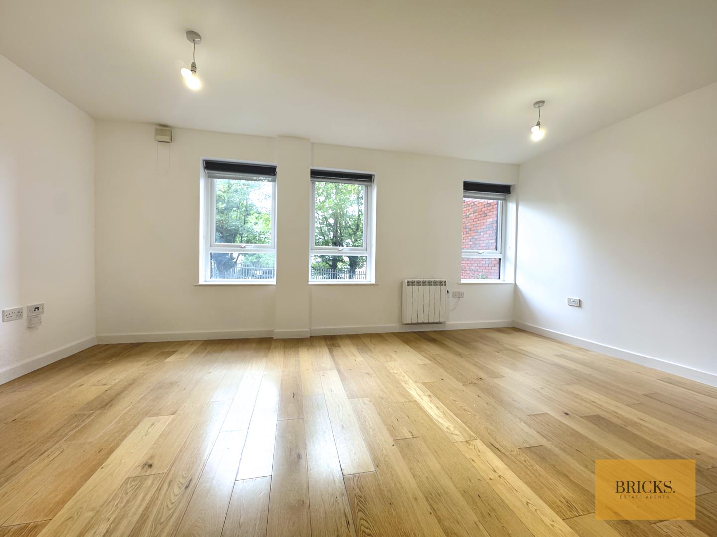 wG9f-UYQyk6qAyN-b4Kuww